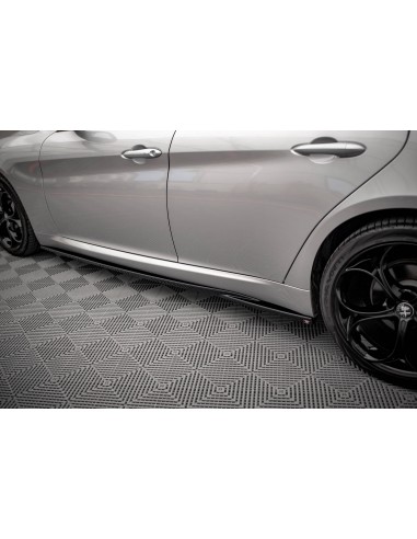 Faldones laterales Alfa Romeo Giulia Sport