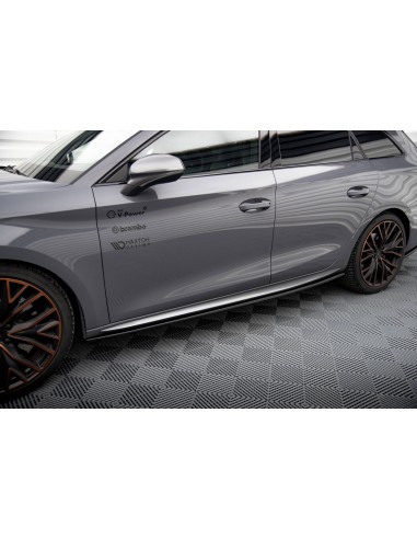 Faldones laterales Cupra Leon Aero