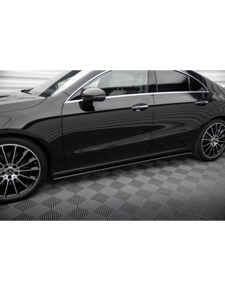 Faldones laterales Mercedes-Benz CLA C118