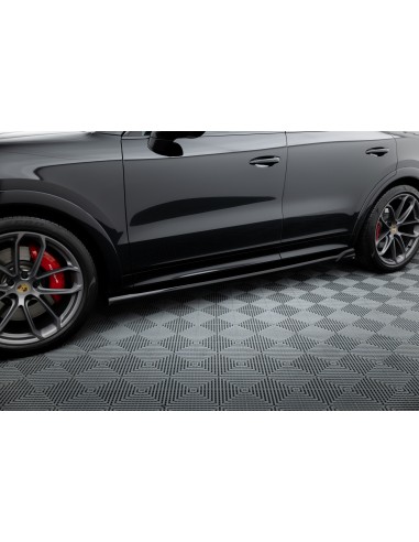 Faldones laterales Porsche Cayenne Coupé Mk3