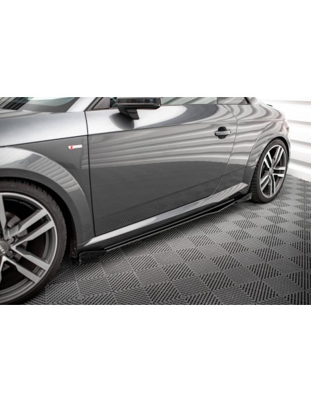 Faldones laterales Street Pro Audi TT/TTS 8S (S-Line)(Con flaps)