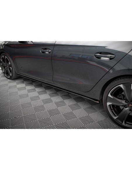 Faldones laterales Street Pro Cupra Leon