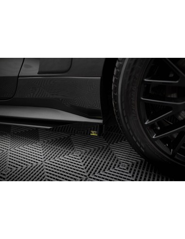 Faldones laterales Street Pro Ford Mustang GT Mk6 (Con flaps)