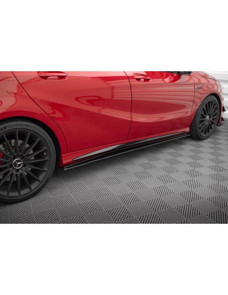 Faldones laterales Street Pro Mercedes-Benz Clase A 45 AMG W176 (Facelift)