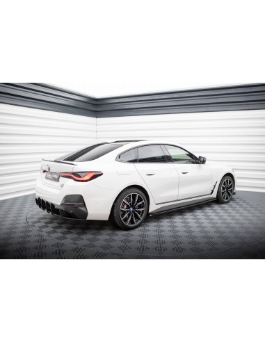 Faldones laterales V.1 BMW i4 G26 (Con pack M)