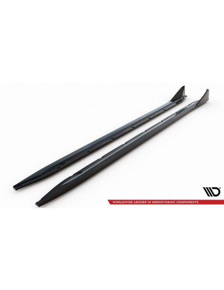 Faldones laterales V.3 BMW M4 G82 (CSL Look)