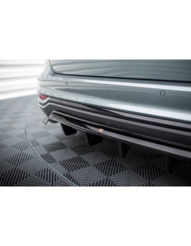 Lip trasero Audi A6 C8 Allroad (Con barras verticales)