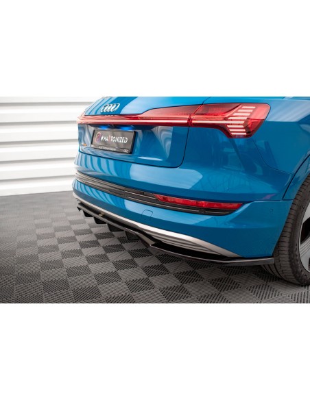 Lip trasero Audi E-tron (Con barras verticales)