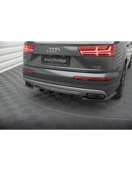 Lip trasero Audi Q7 4M (Con barras verticales)