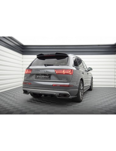 Lip trasero Audi Q7 4M (Con barras verticales)