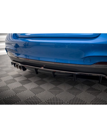 Lip trasero BMW Serie 2 F22 (Con Pack M)(Con barras verticales)