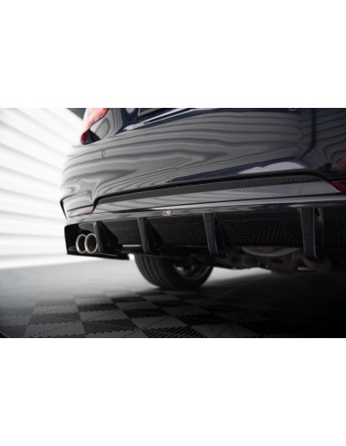 Lip trasero BMW Serie 4 F32/F33/F36 (Con Pack M)(Con barras verticales)