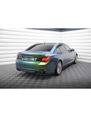 Lip trasero BMW Serie 7 F01 (Con barras verticales)