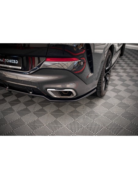 Lip trasero central V.2 BMW X6 G06 (Con pack M)(Con barras verticales)