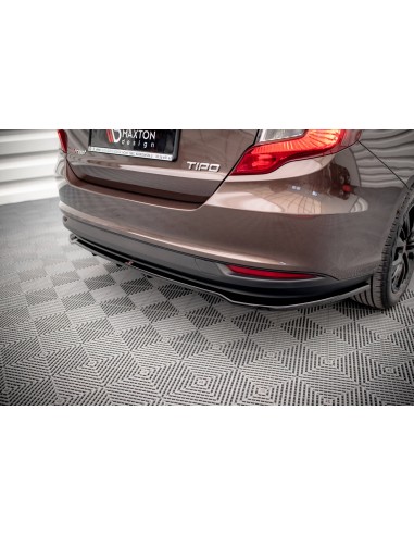 Lip trasero Fiat Tipo S Sedan Mk1 (Con barras verticales)