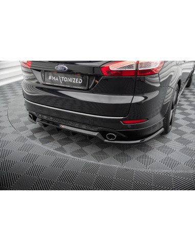 Lip trasero Ford Mondeo Mk4 Familiar (ST-Line)(Facelift)(Con barras verticales)