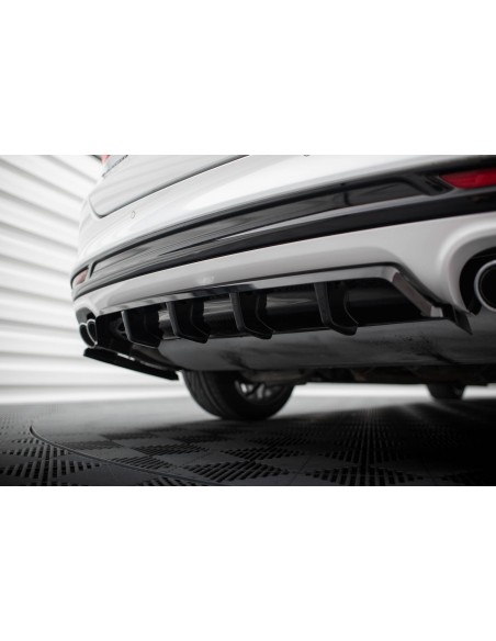 Lip trasero Ford Mondeo Sport Mk5 (Facelift)(Con barras verticales)