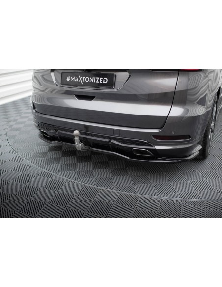 Lip trasero Ford S-Max Mk2 (ST-Line)(Con barras verticales)
