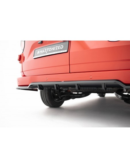 Lip trasero Ford Transit Custom Mk2 (Con barras verticales)