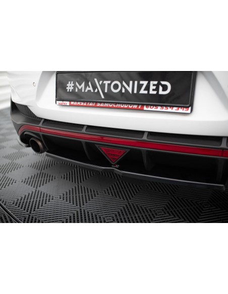 Lip trasero Hyundai i30N Mk3 Fastback (Con barras verticales)