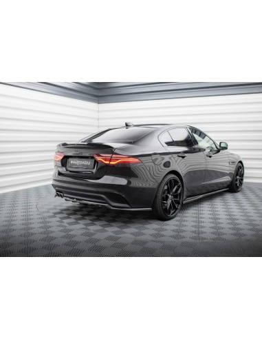 Lip trasero Jaguar XE X760 (Facelift)(Con barras verticales)