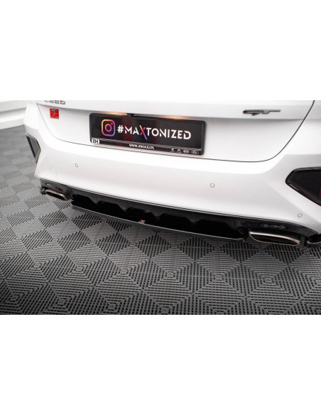 Lip trasero Kia Cee'd GT Mk3