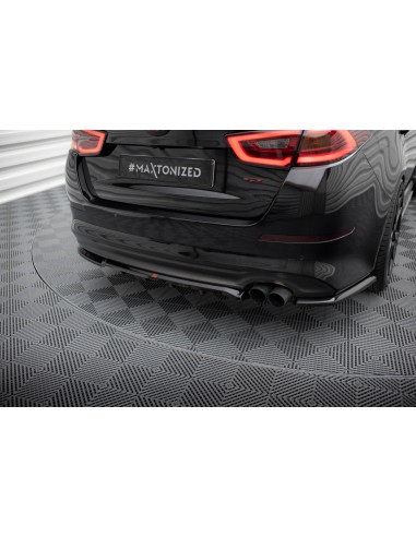 Lip trasero Kia Optima Mk3 (Con barras verticales)