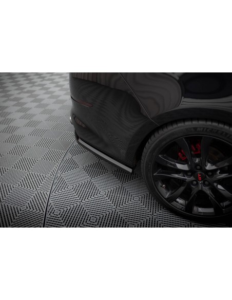 Lip trasero Kia Optima Mk3 (Con barras verticales)