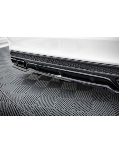 Lip trasero Mercedes-Benz Clase C 63 AMG W205/S205 (Con barras verticales)