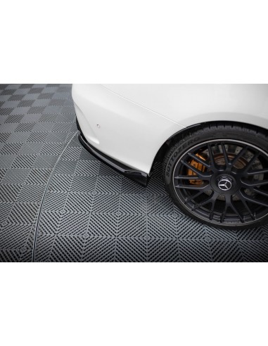 Lip trasero Mercedes-Benz Clase C 63 AMG W205/S205 (Con barras verticales)