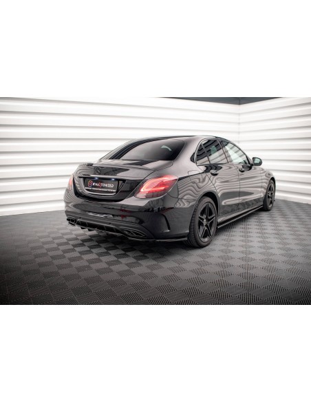 Lip trasero Mercedes-Benz Clase C W205 (AMG Line)(Facelift)(Con barras verticales)