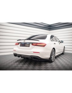 Lip trasero Mercedes-Benz Clase E W213 (AMG Line)(Facelift)(Con barras verticales) 2