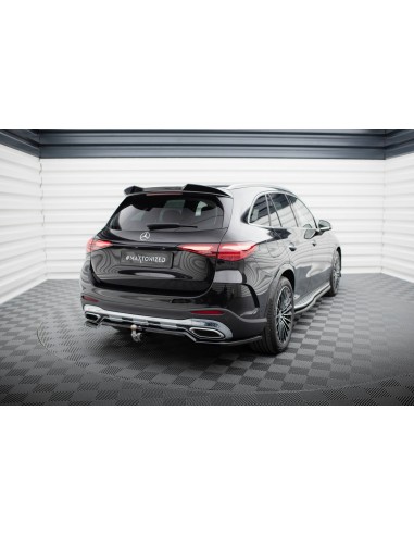 Lip trasero Mercedes-Benz GLC X254 (AMG Line)(Con barras verticales)