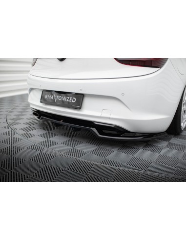 Lip trasero Opel Cascada (Con barras verticales)
