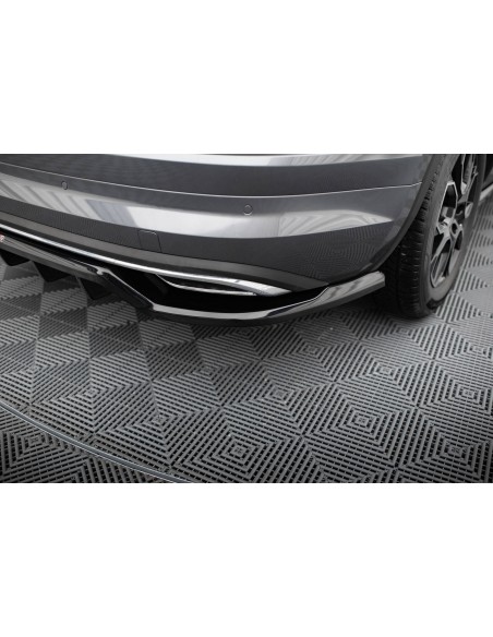Lip trasero Skoda Kodiaq Mk1 Sportline (Facelift)(Con barras verticales)