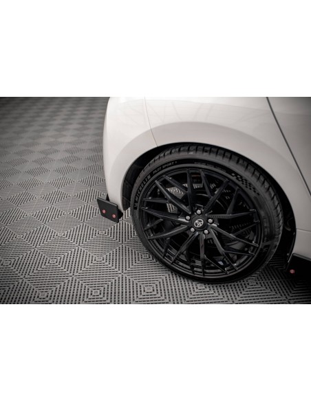 Lip trasero V.1 Toyota Yaris Mk4 (Con flaps)