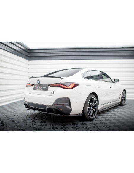 Lip trasero V.3 BMW i4 G26 (Con pack M)(Con barras verticales)