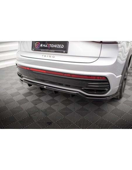 Lip trasero Volkswagen Taigo (R-Line)(Con barras verticales)