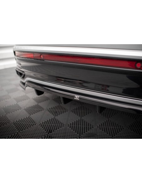Lip trasero Volkswagen Taigo (R-Line)(Con barras verticales)