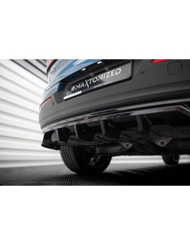 Lip trasero Volvo C40 (Con barras verticales)