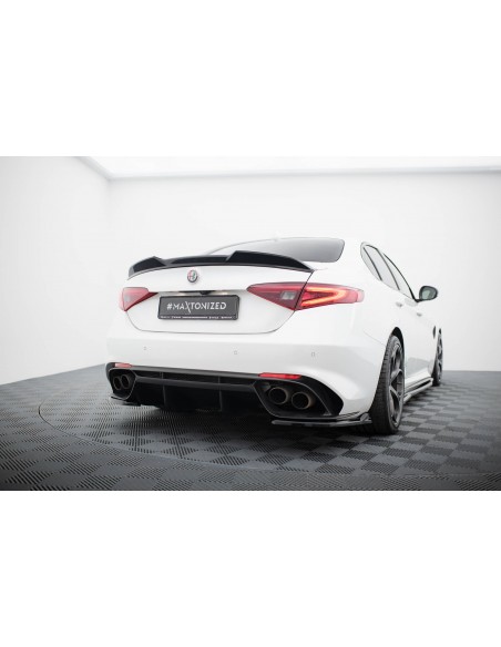 Lips traseros laterales Alfa Romeo Giulia Quadrifoglio