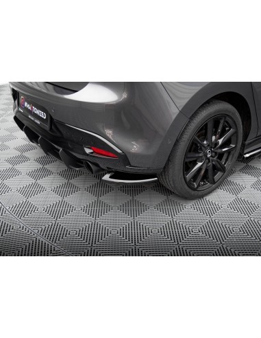 Lips traseros laterales Mazda 3 Mk4