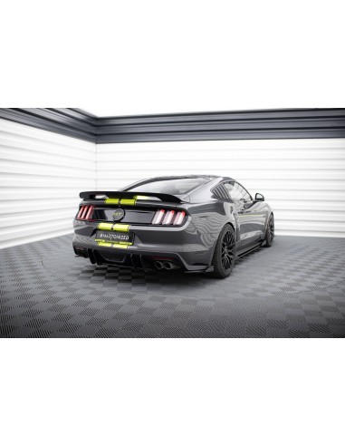 Lips traseros laterales Street Pro Ford Mustang GT Mk6 (Con flaps)