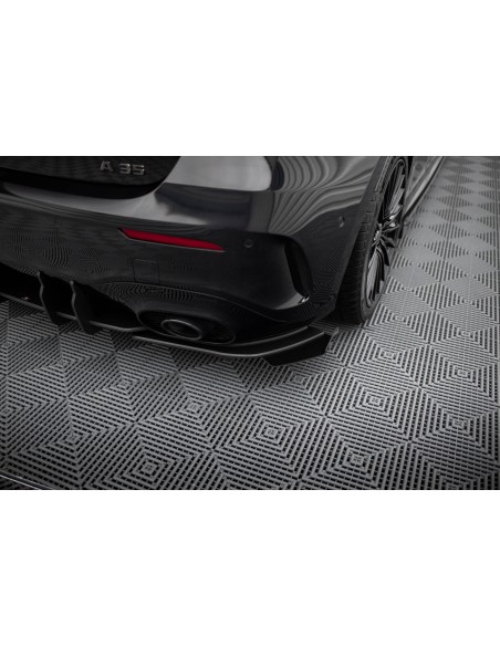 Lips traseros laterales Street Pro Mercedes-Benz Clase A 35 AMG Hatchback W177 (Con flaps) Lips traseros laterales Street Pro Mercedes-Benz Clase A 35 AMG Hatchback W177 (Con flaps)