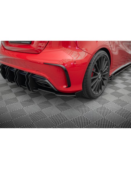Lips traseros laterales Street Pro Mercedes-Benz Clase A 45 AMG W176 (Facelift)(Con flaps) Lips traseros laterales Street Pro Mercedes-Benz Clase A 45 AMG W176 (Facelift)(Con flaps)