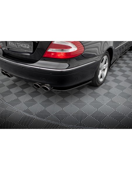 Lips traseros laterales V.1 Mercedes-Benz CLK W209