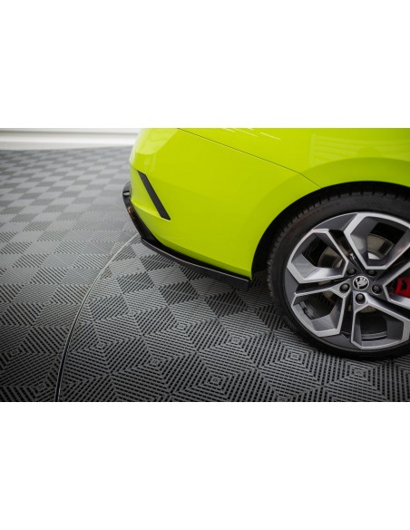 Lips traseros laterales V.4 Skoda Octavia RS Mk4