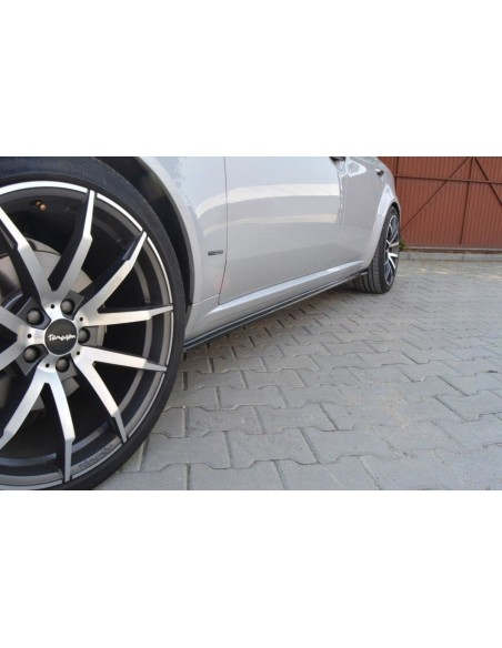 Faldones laterales Alfa Romeo 159