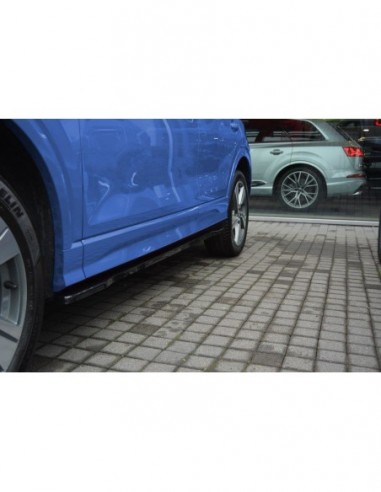 Faldones laterales Audi Q2