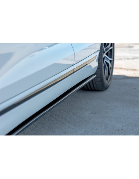 Faldones laterales Audi Q8 (S-Line)